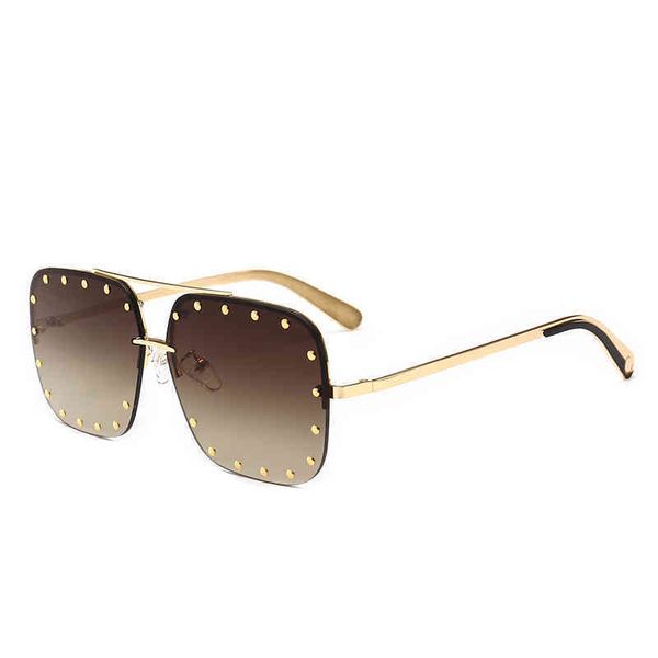 

popular modern rivet inlaid decorative metal sunglass fashion street p fashionable sunglass 2393, White;black