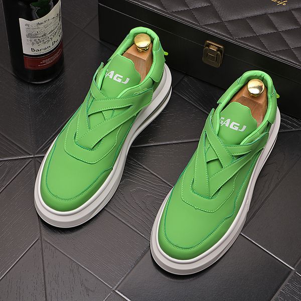 

fashion high-quality business wedding dress shoes non-slip air cushion men light casual sneakers white breathable thick bottom outdoor walki, Black