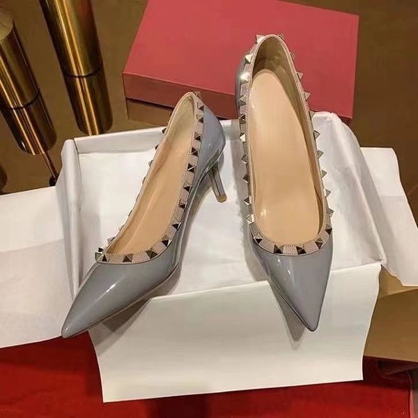 

spring 2022 rivet high-heeled shoes op15 female pointed head versatile temperament goddess fan fine heel patent leather single shoe female, Black