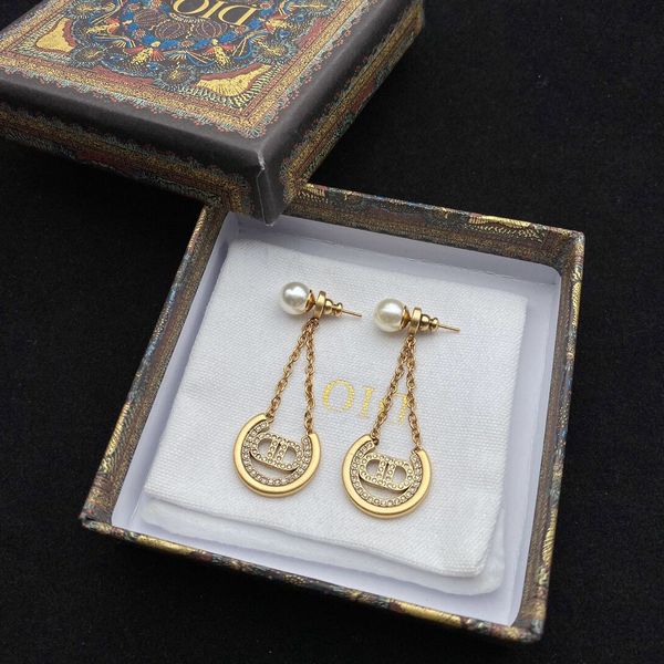 

factory retail and wholesale dijia new cd letters pig nose tassel earrings female d temperament pearl diamond earrings, Golden