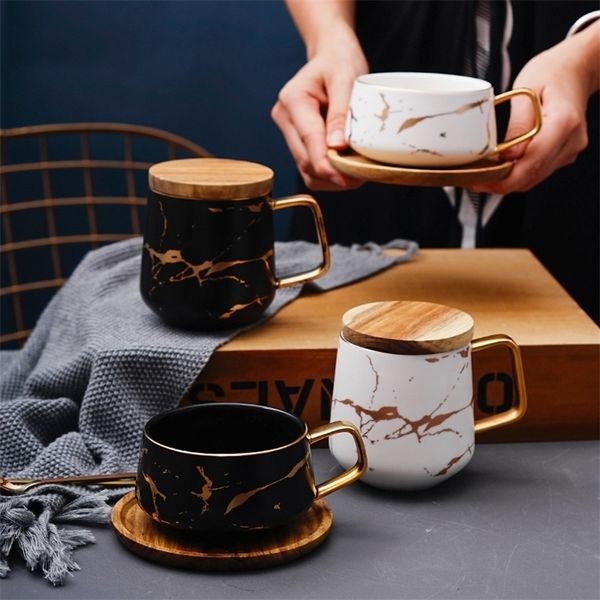 Limpa de caneca de café grande branca de café impressão cerâmica Big casal caneca de Natal Tazas de Ceramica Porcelana de caneca reutilizável KK60MK T200506