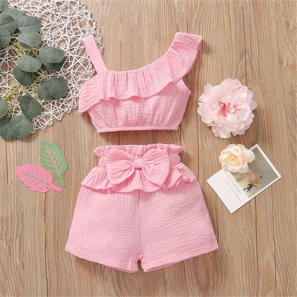 Sommer Nette Baby Mädchen Kleidung Sets Eine Schulter Rüschen Tops Großen Bogen Gedruckt Shorts Stirnband Boutique Kinder Kleidung Großhandel 220620