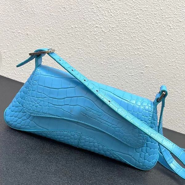 

2022 designer bags xx croc embossed small flap bag baguette bags b buckle fashion single shoulder messenger handbags wallets hobo crossbody