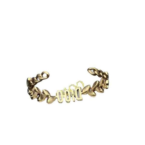 

the jewel online maisui bracelet women's red open bracelet, Golden;silver