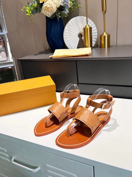 

2022 men women designer slippers summer pool slides black green white cool grey beige soft pink yellow mens rubber sandals paris shoes 0601