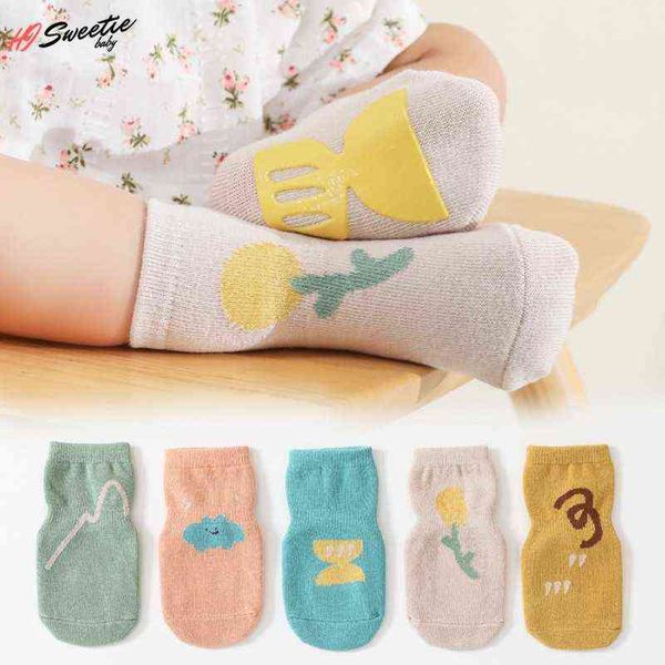 Sevimli Bahar Sonbahar Çocuk Zemin Çorapları Karikatür Antislip Toddler Socks Çocuklar Erken Eğitim Ev Çorapları J220621