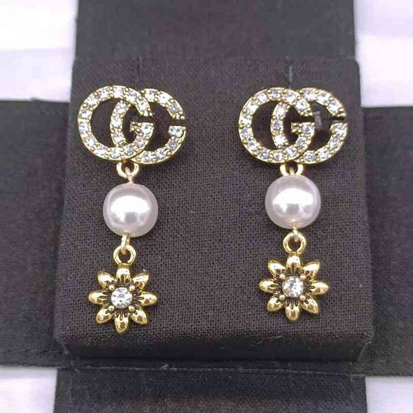 

flower women's gold small fresh full diamond earrings, Golden