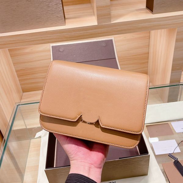 

multi pochette large capacity real leather bag women luxurys designers bags 2022 handbags purses tote 19 handbag flap zhouzhoubao123 y8mn