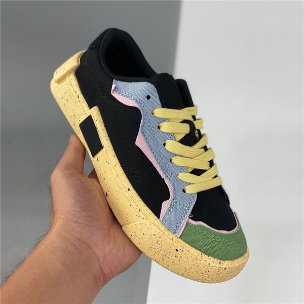 

2022 fusion x jeremyville canvas designer running shoes jeremyville black white sports sneakers outdoor men women trainers us 5.5-10