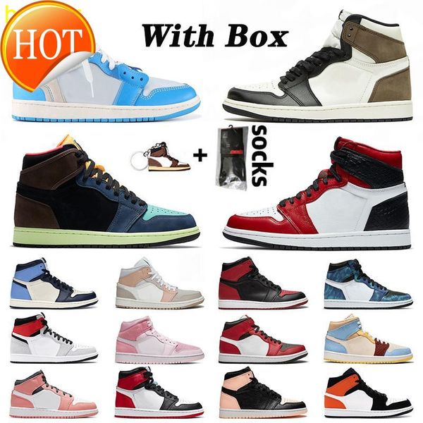 

jumpman university blue 1 1s high basketball shoes mens women pollen fragment bred patent unc hyper royal off dark mocha unc white chicago, Black