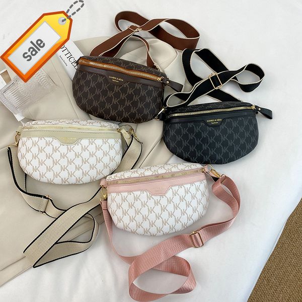 

2022 new fashion leisure waist red women's capacity ladies tassel shoulder bag large letter handbag casual factory outlet