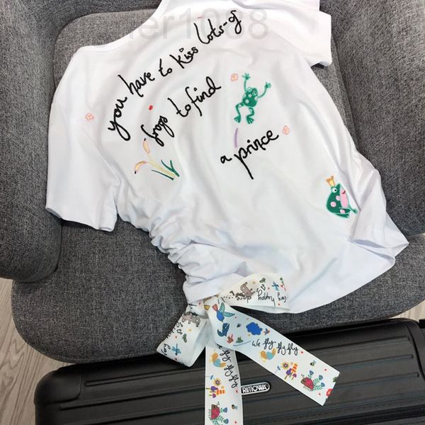 

women's t-shirt designer 2022 new poison family good goods again frog prince series ~ nordic three-dimensional embroidery loose t-shirt, White