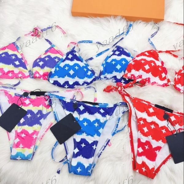 Bikini estivi Bikini Nuovo fondo Disegni di marca Costume da bagno da donna Marea alla moda Euramerican Vendere come torte calde Spiaggia all'aperto Due set