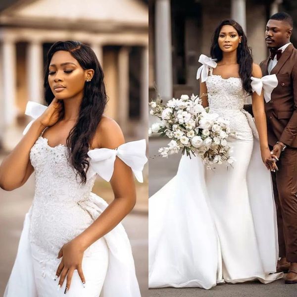 

2022 gorgeous satin mermaid wedding dresses with detachable train off shoulder lace bridal gown vestidos dubai wedding dress, White