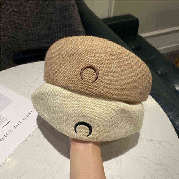 

simple moon embroidery beret women autumn and winter allcompetition british retro pet autumn fashion warm painter hat beanie j220722, Blue;gray