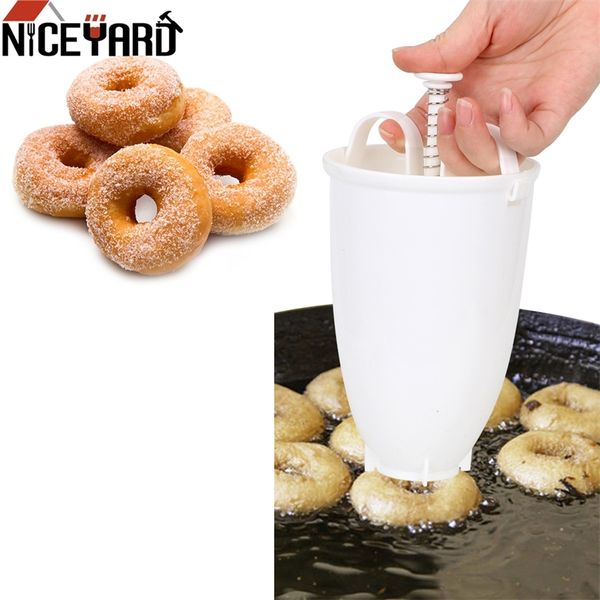 Molde de donut fácil e fácil portátil portátil fabricante de donut waffle dispensador de donut machine waffle arabic plástico leve fry 220815