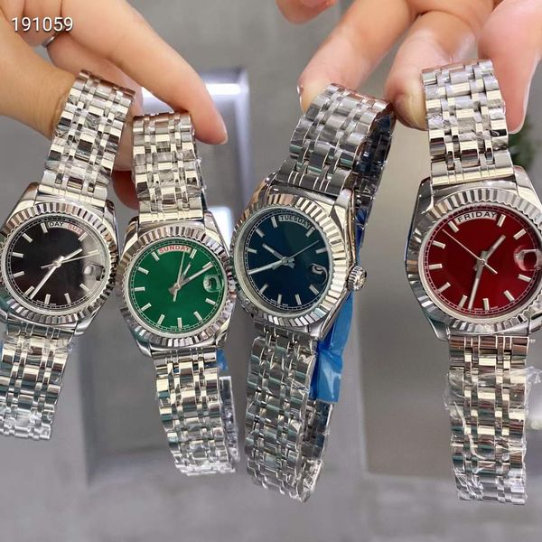 

women luxury watches 33mm date series monday to sunday quartz wristwatch movement female watch with box 191059, Slivery;black