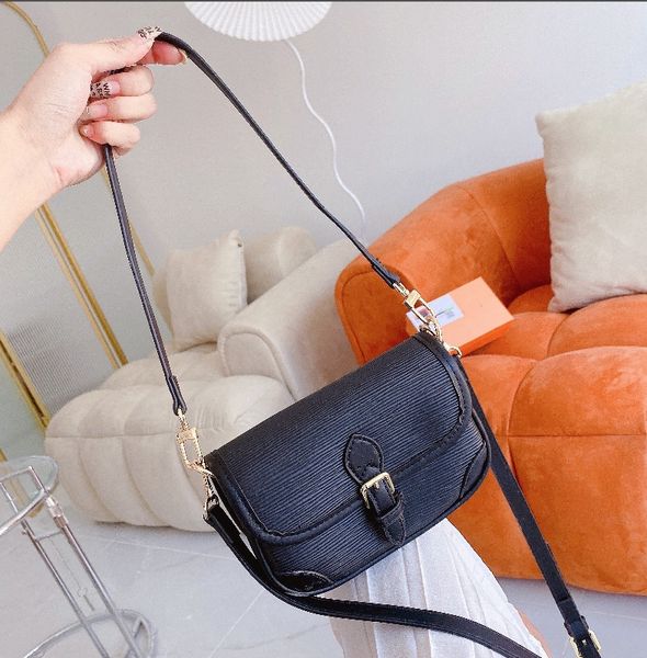 

luxury design water ripple one shoulder crossbody bag fashion women's handbag