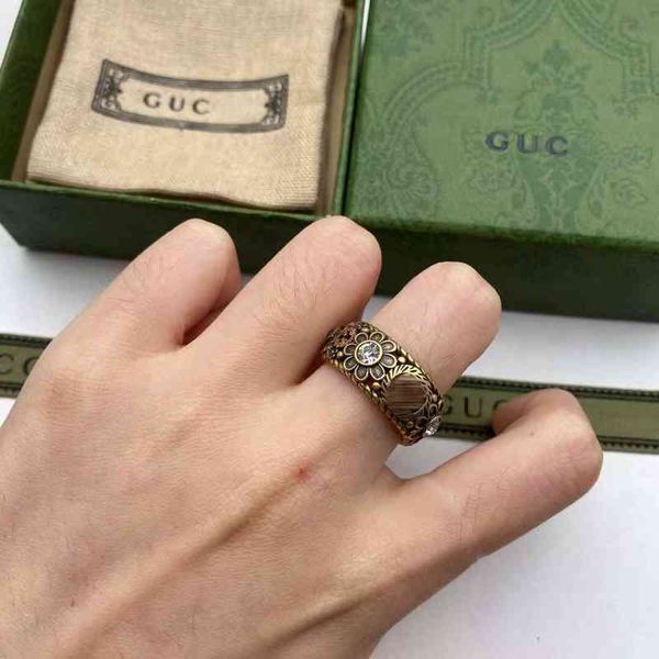 

2022 factory wholesale new home new used daisy inlaid rhinestone ring brass open ring ezly, Silver