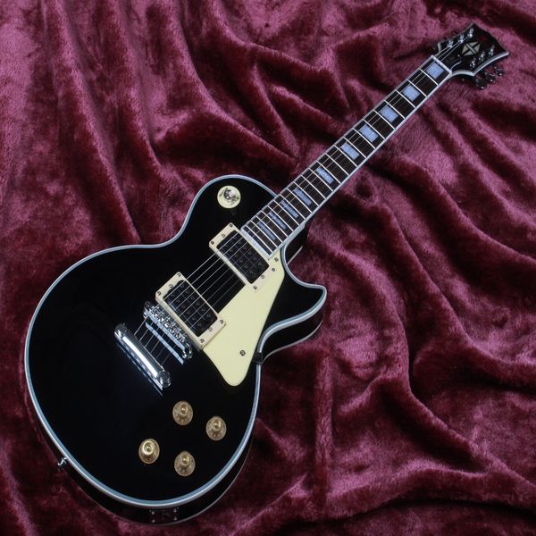 

22 frets electric guitar 6 string black color same of the pictures