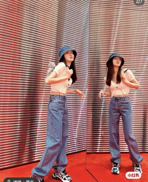 

women's jeans designer aw22 spring and summer new design sense drill stripe loose high waist denim straight tube slim floor pants dgfb, Blue