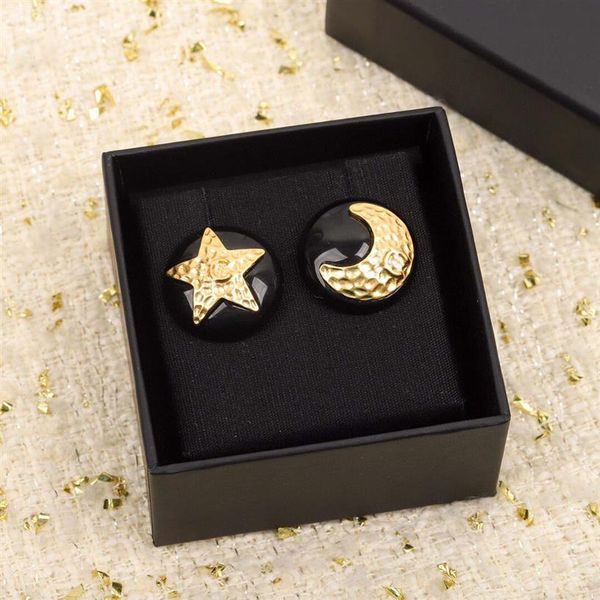 

2022 charm stud earring round shape star and moon design in 18k gold plated for women wedding jewelry gift have stamp 2457, Golden