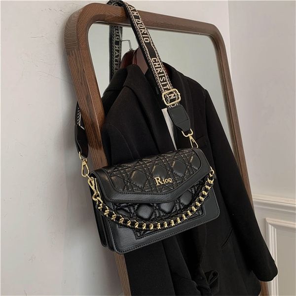 

20% off 2022 new fashion trendy bags high-end single shoulder women's korean versatile lingge chain cross small square