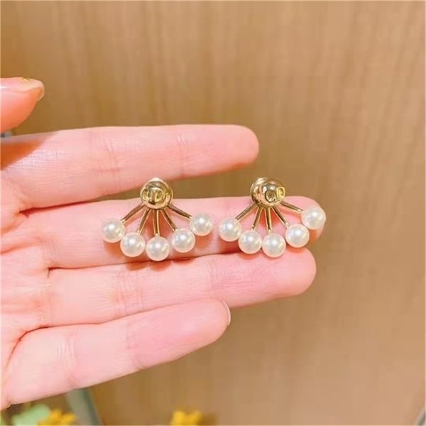 

2022 fashion 20% off designer jewelry di d family letter pearl dual purpose rear hanging fashion 925 silver needle light luxury earrings fem, Golden