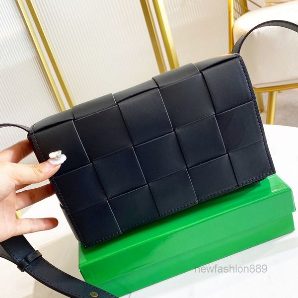 

designers clutch bags fashion women handbags crobody handbag leather woven pillow bag totes ladies shoulder purse handbags 2022 quality