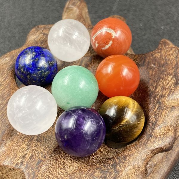 16 mm runde Ball 7 Chakra Set Reiki Natursteinkristallsteine ​​Ornamente Quarz Yoga Energy Perlen Chakra Heilung Kunsthandwerk Dekoration