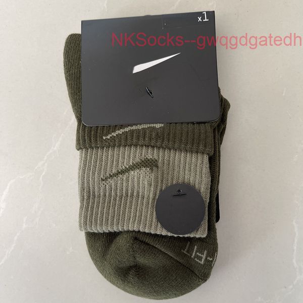 

fashion classic men socks hook brand color stitched men's women's long tube sports training sock street couple middle tubes luxury, Black
