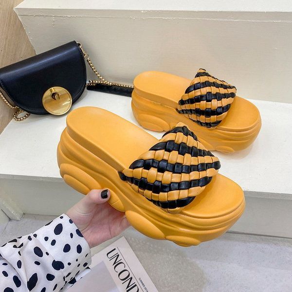 

summer thick sole slippers female fashion new style lovely braid outdoor inside heighten comfortable non - slip casual sandals versatile, Black