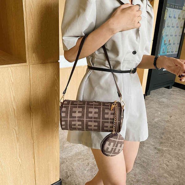 

55% off online factory clearance handbag printed bag spring and summer simple fashionable cylinder mobile phone leisure one shoulder pillow