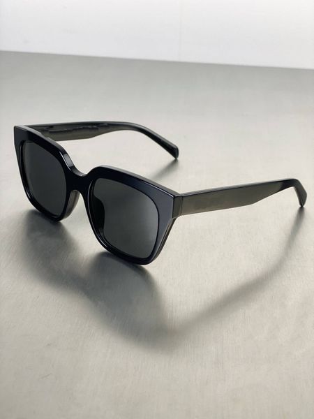 

sunglasses 2022 new concave shape artifact black frame lens thick frame fashionable plain glasses, White;black