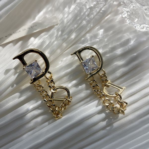 

2022 new u excellent jewelry metal exaggerated chain earrings fashion letter d 2022 new temperament korean net red, Golden