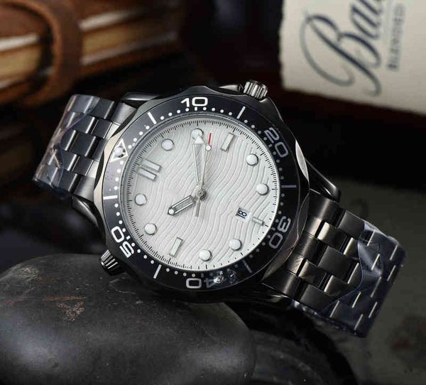 

fashion watches mens montre diamond movement luxury designer watch fashion women's men's rvrs, Slivery;brown