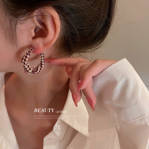 

925 silver needle plaid ear ring fashion all-match hong kong style retro earrings korean special-interest design personalized temperament ea, Golden