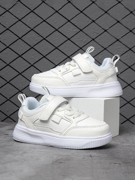 

boys stitch detail skate shoes she, Black