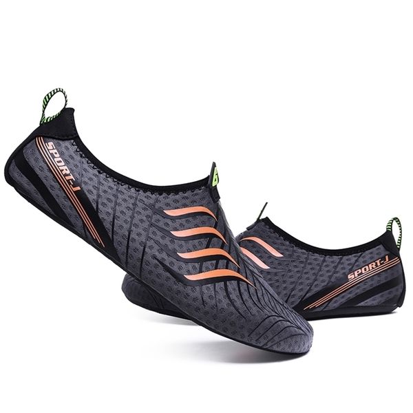 Sapatos unissex de praia seca rápida seca não deslizamento Piscina de piscina de mergulho Sobre snorkeling de mergulho Satiming Shoe Sapato Esportivo de Água 220623