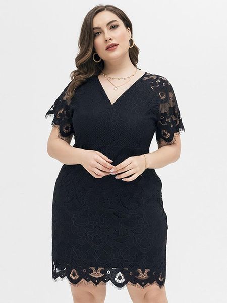 Abiti taglie forti per abbigliamento donna 2022 Abito da damigella d'onore casual con scollo a V Moda Estate Elegante pizzo Abito da damigella d'onore sexy