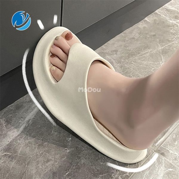 

mo dou cool mens flip flops outdoor soft thick sole lazy beach slippers for women beach summer shoes comfortable drop 220611, Black