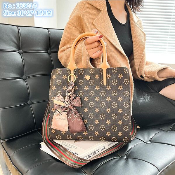 

Wholesale factory ladies shoulder bags 7 colors elegant temperament print tote bag simple atmosphere contrast leather handbag sweet bow ribbon handbags, Grey-13301#