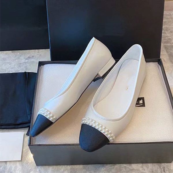 

dress shoes classic small fragrance pearl single shoes women's leather flat bottom middle heel thick color matching autumn, Black