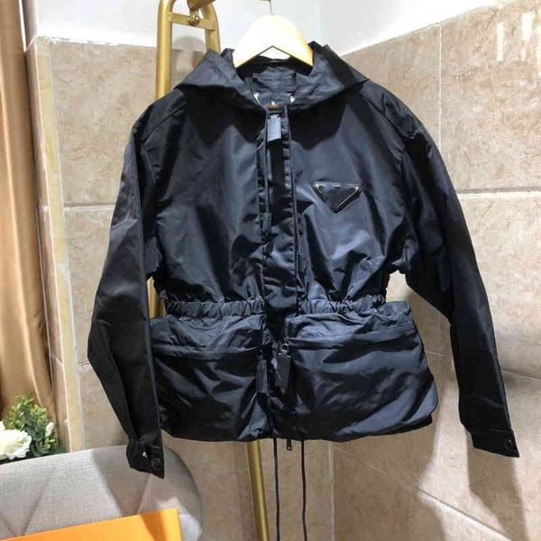 

2022 new large pocket hooded jacket women fashion brand pda waist coat waterproof fabric triangle logo trend sports top, Black;brown