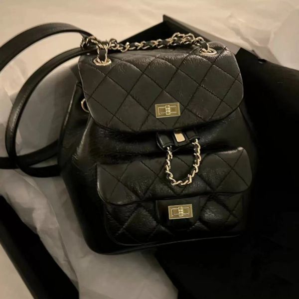 

hbp new women's bag 2022 ins super-net red with the same retro wild diamond embroidery line shoulder small backpack