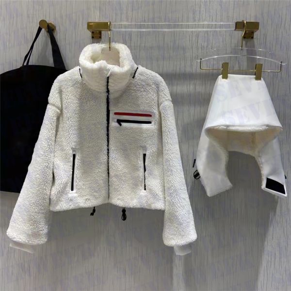 

lamb wool hooded coat womens designer jackets winter warm coats fashion letter zipper jacket outerwear outdoor, Black;brown