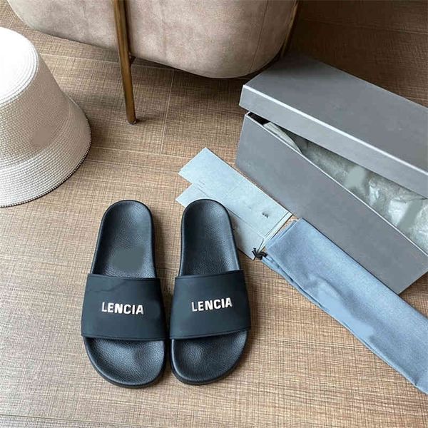 

family paris men's and women's summer wear trend outdoor antiskid waterproof one word slippers letter lovers beach shoes tide 80%, Black