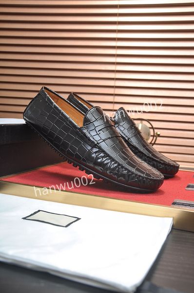 

2022 new arrival platform boots sneakers designer for men flat casual dad shoes beige luxurys vintage shoes size38-44 edj211206, Black