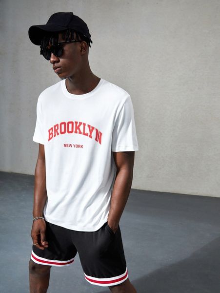 

men letter graphic tee & striped trim shorts 6229#, Gray