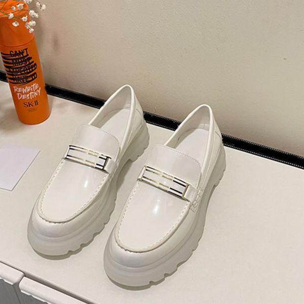 

women casual shoes sheepskin lining genuine leather outdoor platform shoes round head slip-on black white thick bottom spring fall fashion v